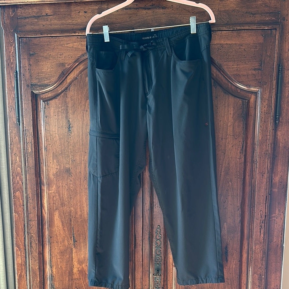 Toad&Co capri. Women’s